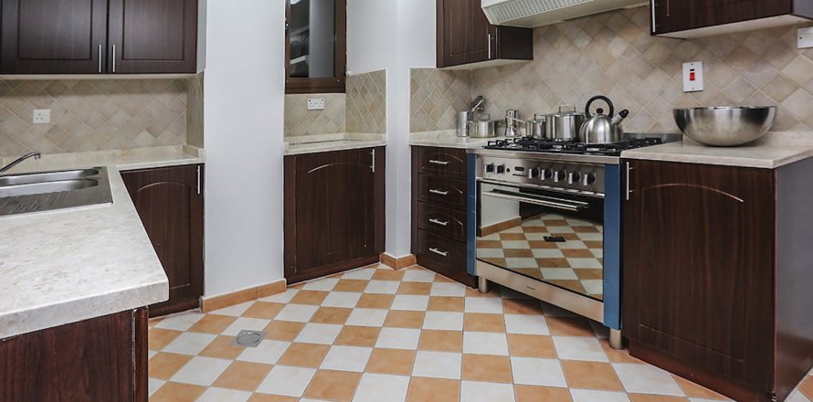 Apartment de 3 dormitorios en Dubai Festival City, UAE No. 95377
