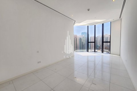 Apartment de 3 dormitorios en Corniche Road, UAE No. 37497 4