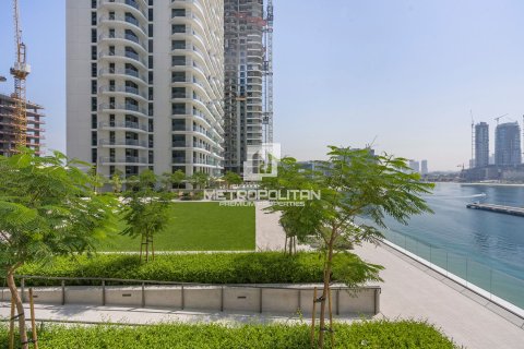 Appartement de 2 chambres à EMAAR Beachfront, UAE No. 62252 19