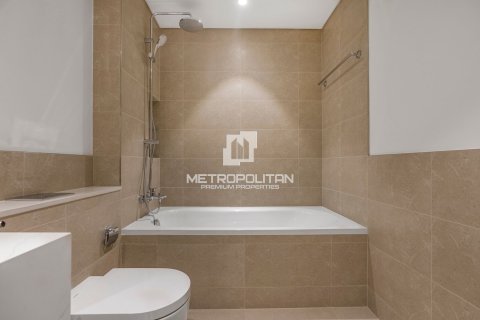 Appartement de 2 chambres à EMAAR Beachfront, UAE No. 62252 29