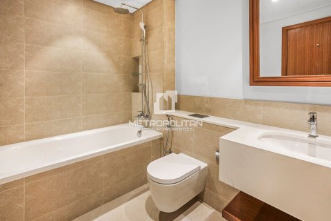 1 bedroom Apartment in EMAAR Beachfront, UAE No. 62256 29