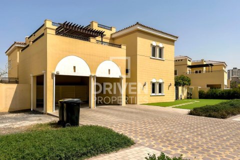 Villa de 5 chambres à The Villa, UAE No. 209399