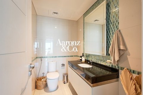 2 bedrooms Apartment in Damac Heights, UAE No. 187684 11