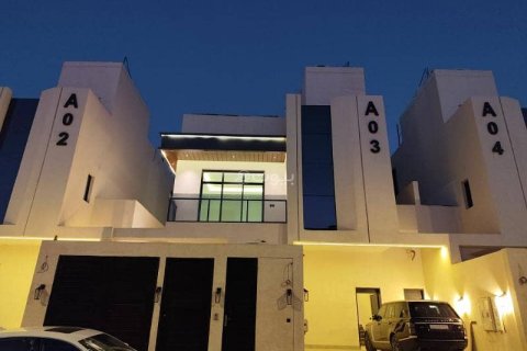 3 bedrooms Apartment in Riyadh, Saudi Arabia No. 99507