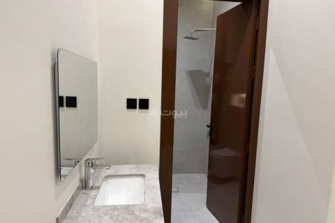 3 bedrooms Apartment in Riyadh, Saudi Arabia No. 99568 5