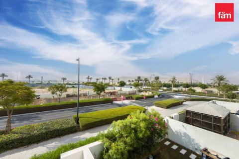 3 bedrooms Villa in Dubai, UAE No. 186046 25
