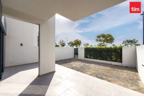 3 bedrooms Villa in Dubai, UAE No. 186046 8