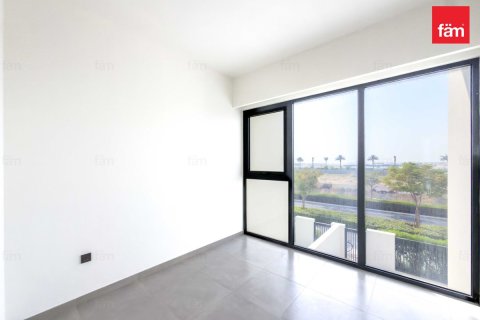 3 bedrooms Villa in Dubai, UAE No. 186046 9
