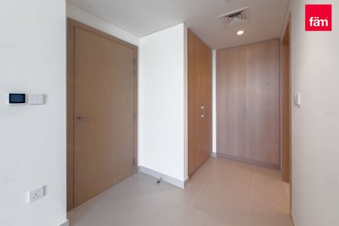 2 bedrooms Apartment in Dubai, UAE No. 186042 11