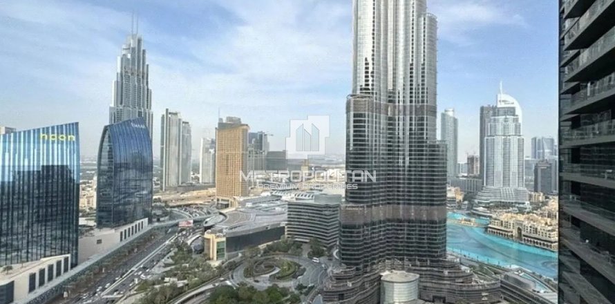 Appartement de 3 chambres à The Address Residences Dubai Opera, UAE No. 128555