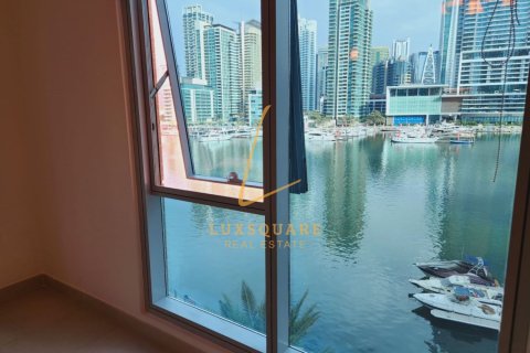 2 bedrooms Apartment in Marina Promenade, UAE No. 165162 4