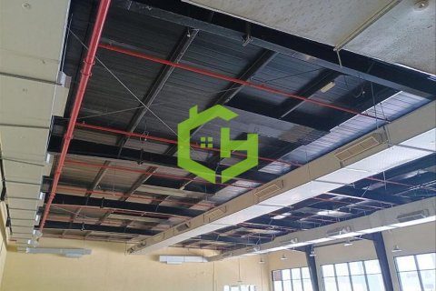 650.3مربع، عقار تجاري في Al Quoz Industrial Area, الإمارات العربية المتحدة رقم 92041 8