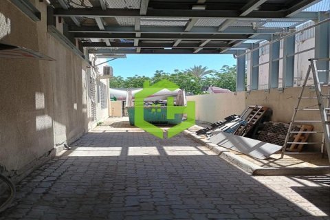 650.3مربع، عقار تجاري في Al Quoz Industrial Area, الإمارات العربية المتحدة رقم 92041 12