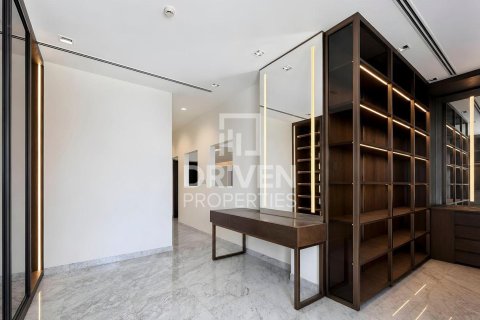 Villa de 4 dormitorios en District One, UAE No. 192579 19