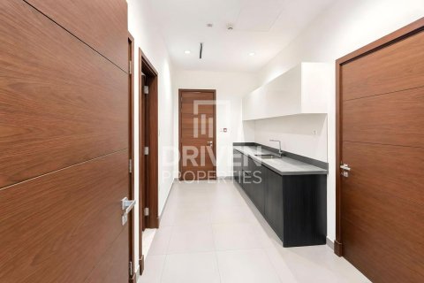 Villa de 4 dormitorios en District One, UAE No. 192579 13