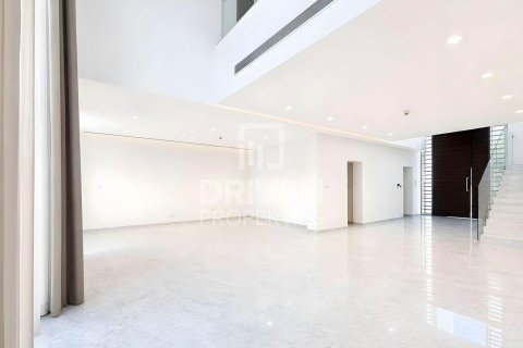 4 bedrooms Villa in District One, UAE No. 192579