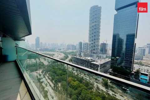 2 bedrooms Apartment in Dubai, UAE No. 168745
