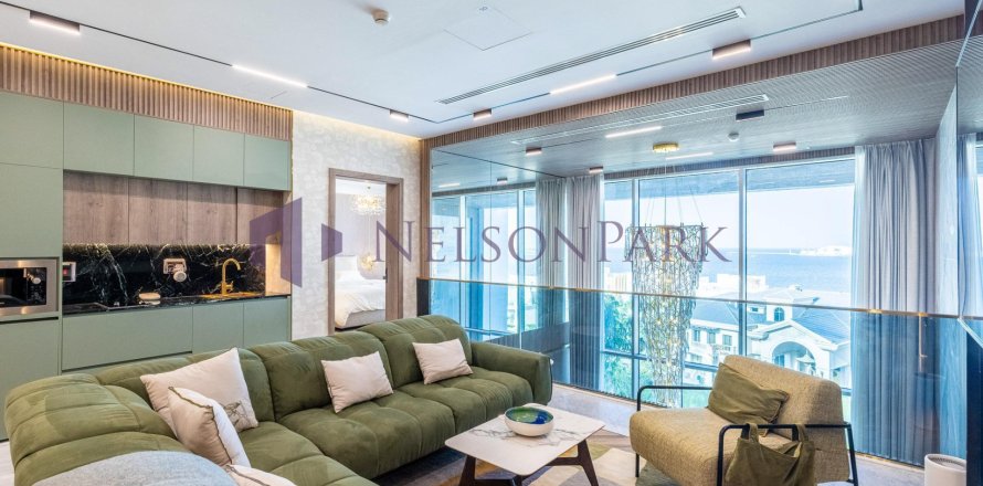 4 غرف نوم منزل ذو طابقين في الدوحة, Qatar رقم 56920