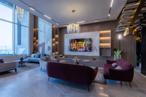 4 غرف نوم منزل ذو طابقين في الدوحة, Qatar رقم 56920 4