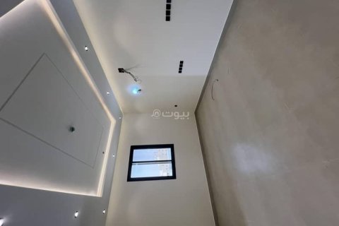 Квартира с 2 спальнями в Эр-Рияд, Саудовская Аравия №62599 4