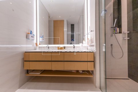 1 bedroom Apartment in Business Bay, UAE No. 188298 16