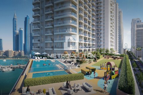 Appartement de 3 chambres à EMAAR Beachfront, UAE No. 128007