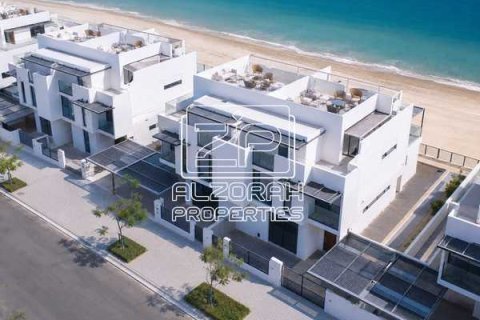4 bedrooms Villa in Sharjah Waterfront City, UAE No. 186563 3