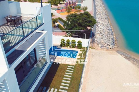 4 bedrooms Villa in Sharjah Waterfront City, UAE No. 186563 9