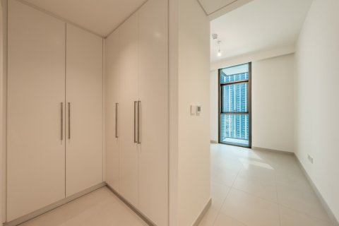 2 bedrooms Apartment in Burj Crown, UAE No. 164992 9