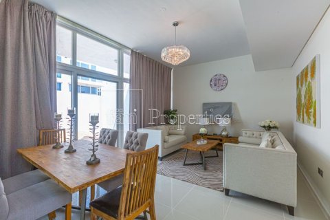 4 bedrooms Townhouse in Dubai, UAE No. 164812