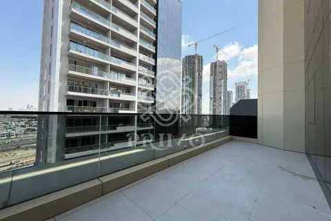 Studio Apartment in Jumeirah Village Circle, UAE No. 161471