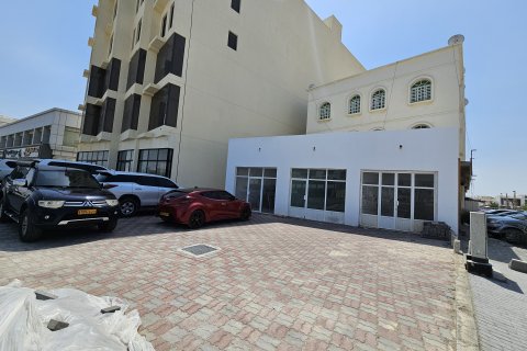 63m² Commercial property in Muscat, Oman No. 54580