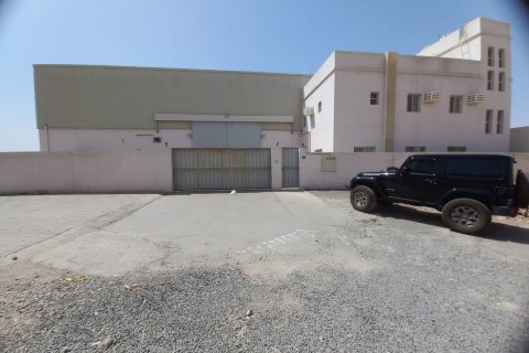 Building in Ad Dakhiliyah, Oman No. 54579