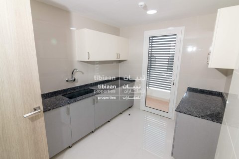 Apartment de 2 dormitorios en Al Khuwair, Oman No. 54135 6