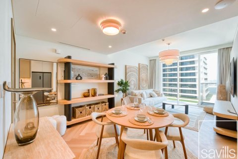 2 bedrooms Apartment in EMAAR Beachfront, UAE No. 194465