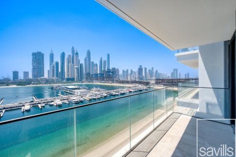 3 bedrooms Apartment in EMAAR Beachfront, UAE No. 194469