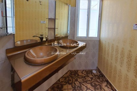 Villa de 5 chambres à As Sib, Oman No. 53429 8