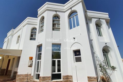 Villa de 5 chambres à As Sib, Oman No. 53429 16