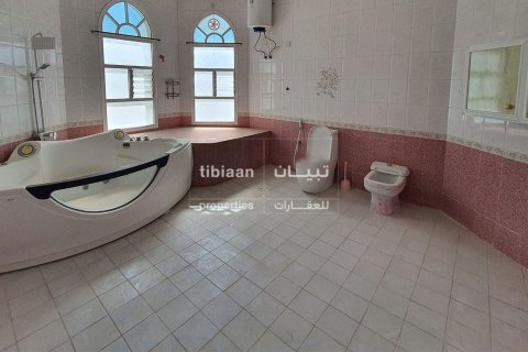 Villa de 5 chambres à As Sib, Oman No. 53429 10