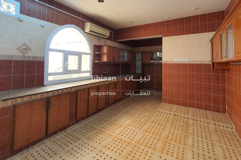 Villa de 5 chambres à As Sib, Oman No. 53429 6