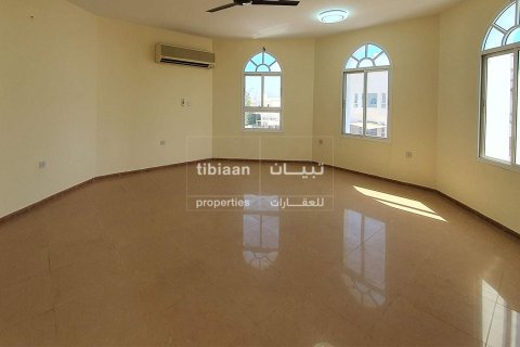 Villa de 5 chambres à As Sib, Oman No. 53429 11