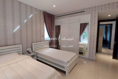 Villa de 5 dormitorios en Muscat, Oman No. 53393 20