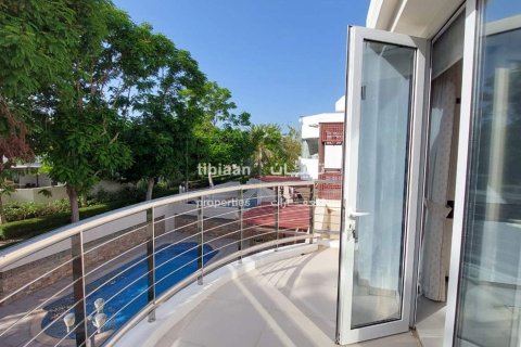 Villa de 5 dormitorios en Muscat, Oman No. 53393 15