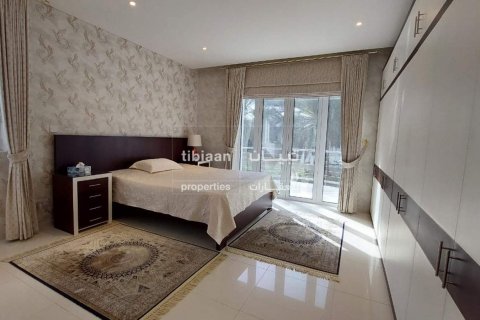 Villa de 5 dormitorios en Muscat, Oman No. 53393 17