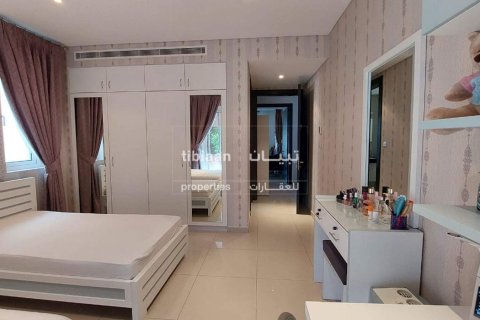 Villa de 5 dormitorios en Muscat, Oman No. 53393 21