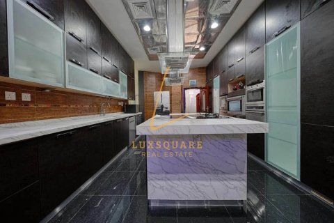 8 bedrooms Villa in Sector E, UAE No. 198256 20