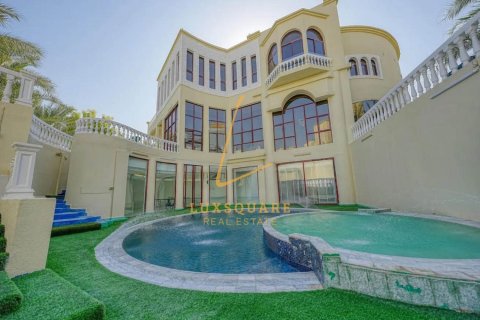 8 bedrooms Villa in Sector E, UAE No. 198256 18