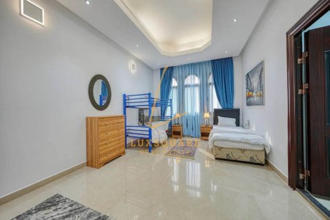 8 bedrooms Villa in Sector E, UAE No. 198256 12