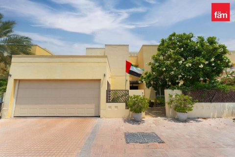 5 bedrooms Villa in Dubai, UAE No. 186299 28