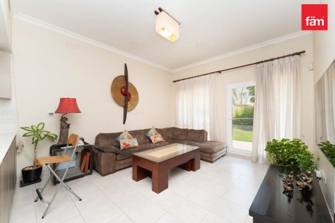5 bedrooms Villa in Dubai, UAE No. 186299 24